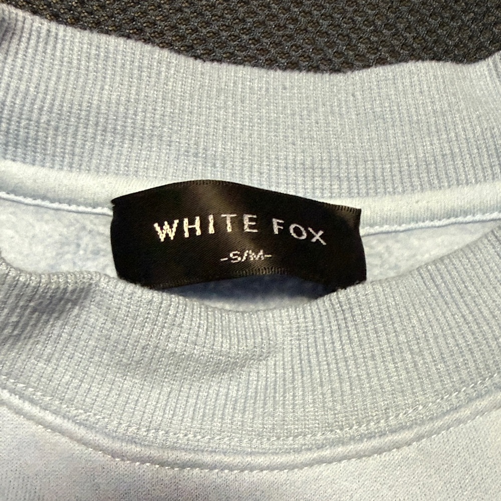 White Fox Boutique Pale Lavender Embossed Crewneck Sweatshirt - Picture 3 of 4